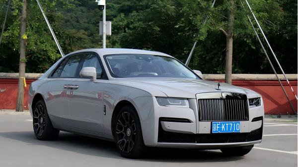 试劳斯莱斯古思特