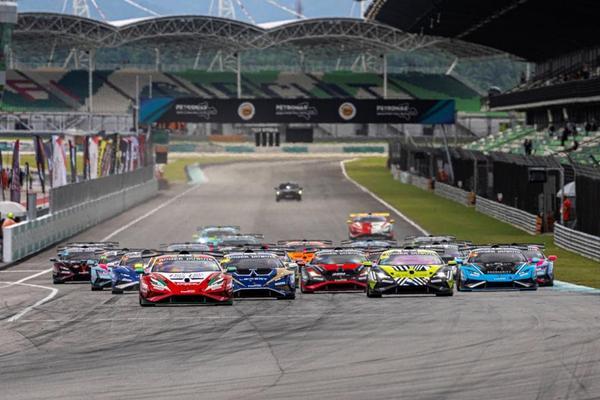 2025兰博基尼Super Trofeo亚洲挑战赛PRO组别与兰博基尼杯冠军于马来西亚正式加冕